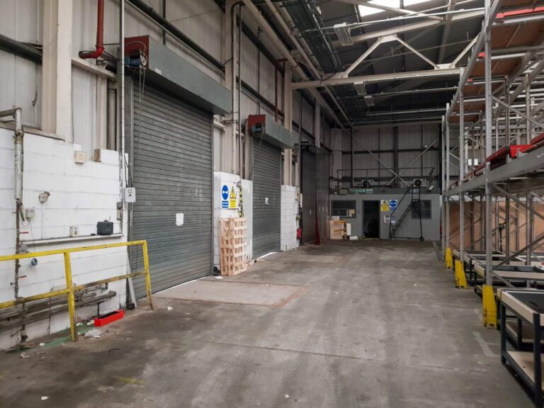 Former Distribution Warehouse Available for Short Term Production Hires image 3