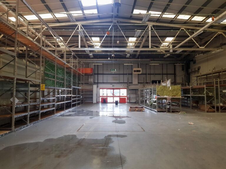 Former Distribution Warehouse Available for Short Term Production Hires image 17