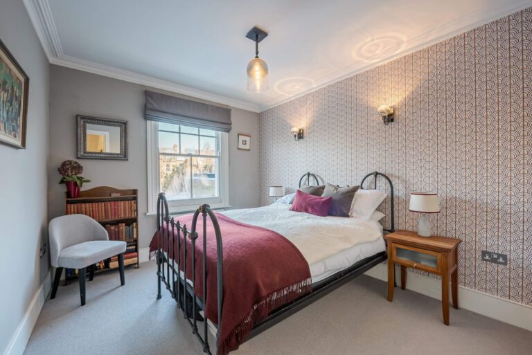 Tooting Townhouse image 22