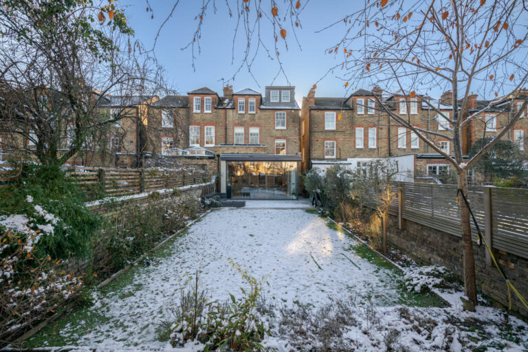 Tooting Townhouse image 35