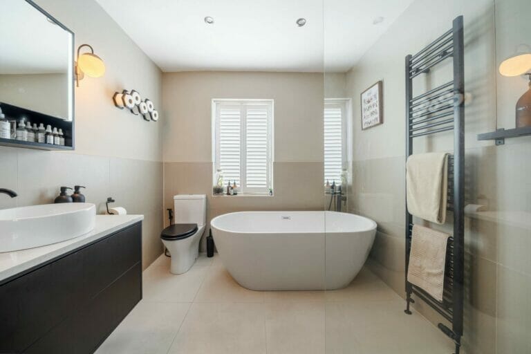 Modern, Stylish, and Spacious Victorian Home with a Tranquil Garden image 26