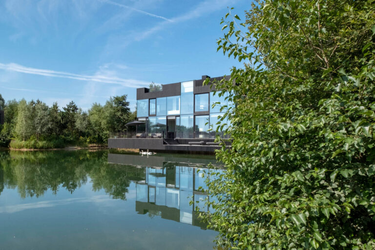Remote Modern House with Waterview image 6