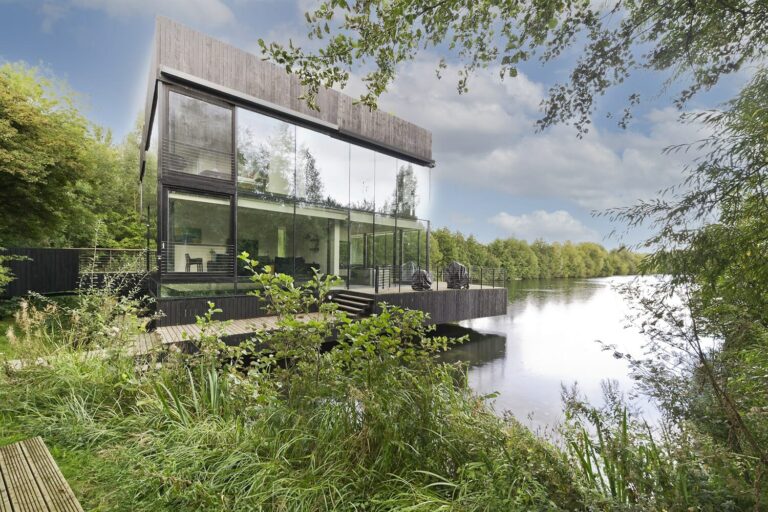 Remote Modern House with Waterview image 1
