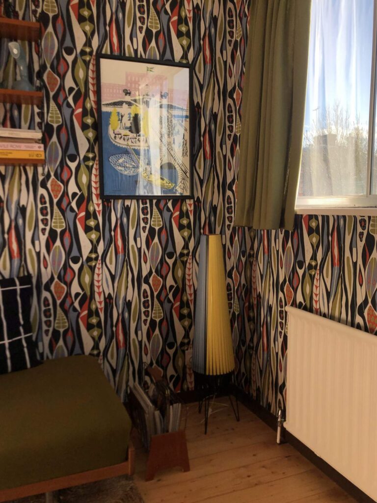 1960’s House in N6 image 13