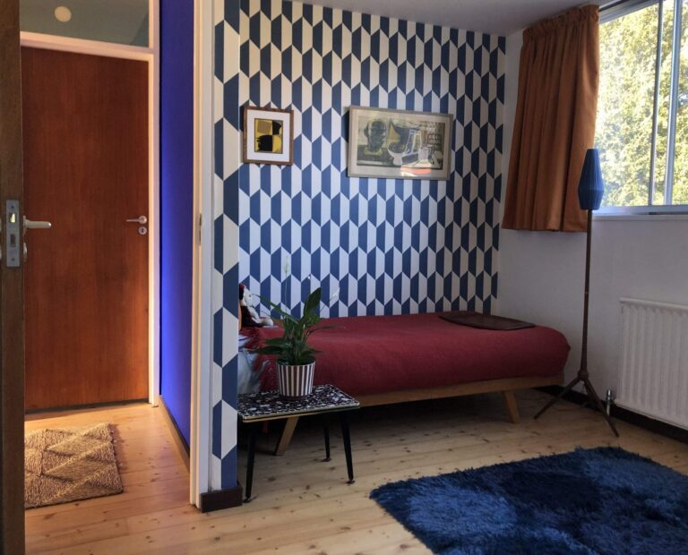 1960’s House in N6 image 17