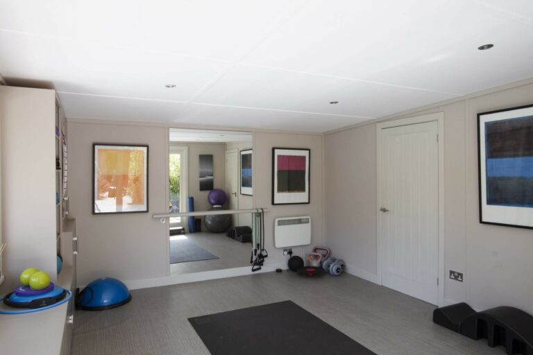 A Modern Family Home with Large Swimming Pool image 42