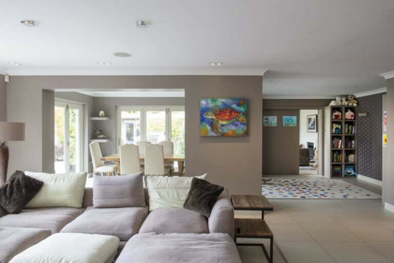 A Modern Family Home with Large Swimming Pool image 21