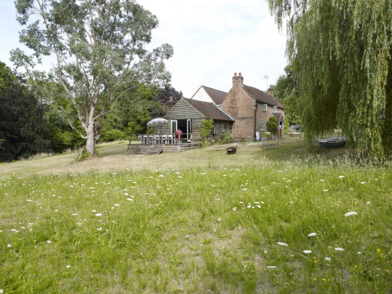 A Detached Period Cottage image 67