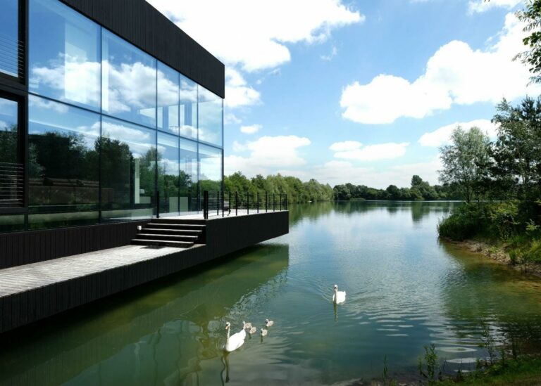 Remote Modern House with Waterview image 5