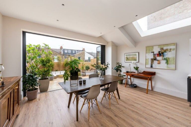 Colourful Kensal Rise image 14