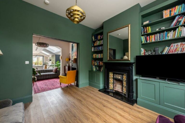 Colourful Kensal Rise image 22