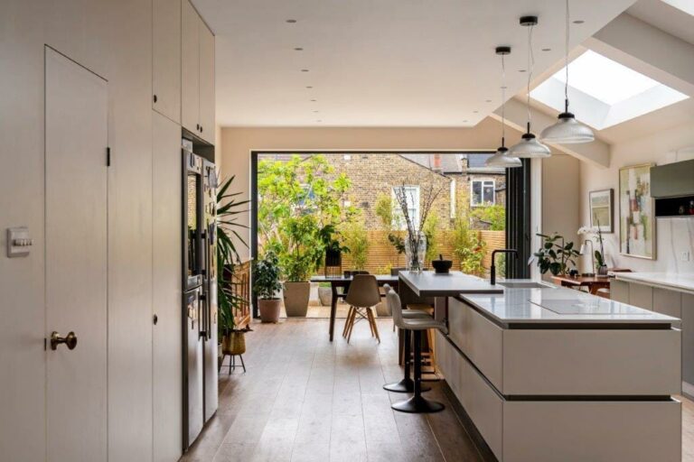 Colourful Kensal Rise image 10