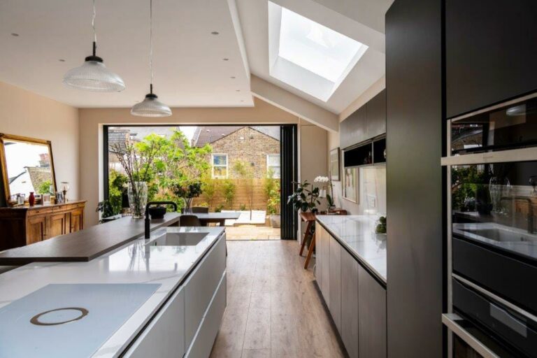 Colourful Kensal Rise image 13