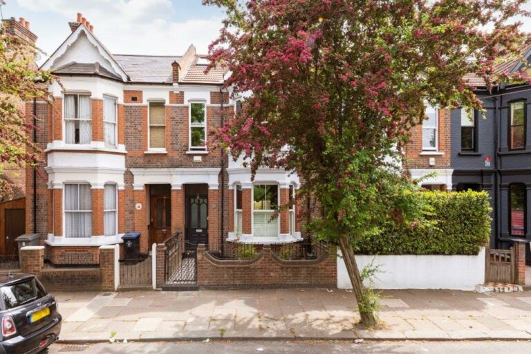 Colourful Kensal Rise image 51