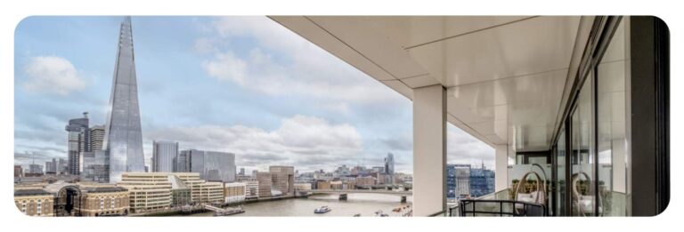 Two Large Penthouses with Views of London image 15