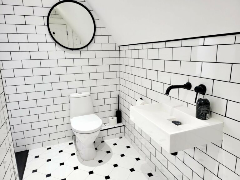 Beautiful Victorian Home in Dulwich image 37