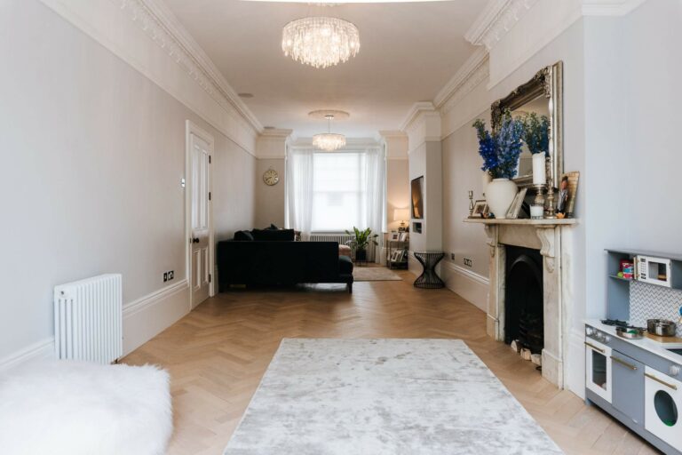 Beautiful Victorian Home in Dulwich image 8