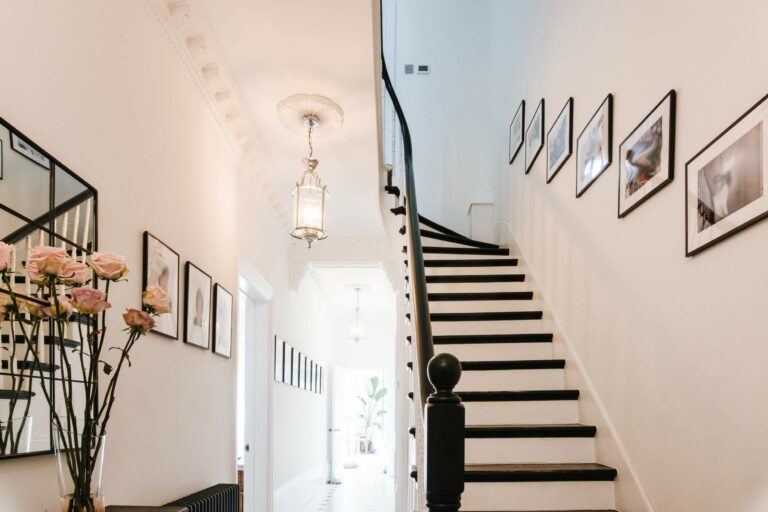 Beautiful Victorian Home in Dulwich image 3