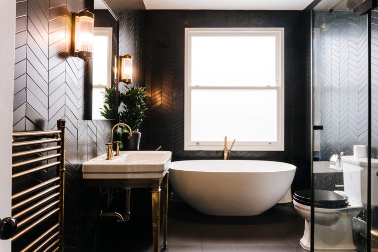 Beautiful Victorian Home in Dulwich image 21
