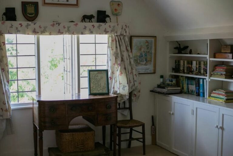 Wonderful English Farm in Remote Location image 15