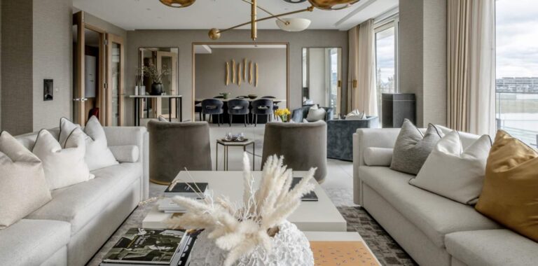 Two Large Penthouses with Views of London image 7