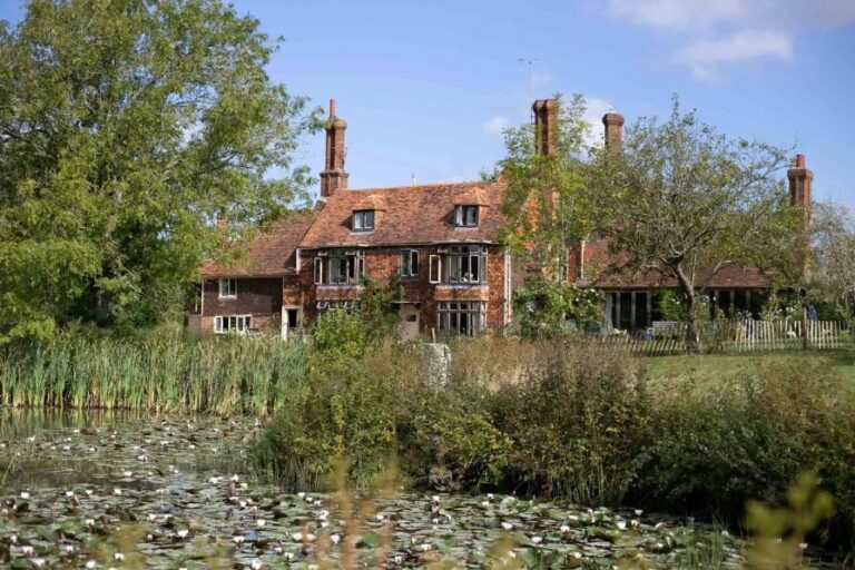 Wonderful English Farm in Remote Location image 1
