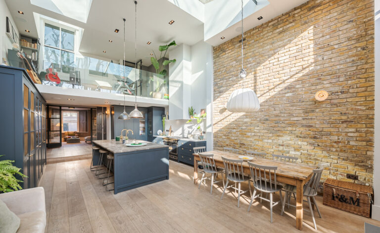 Wandsworth Contemporary image 1
