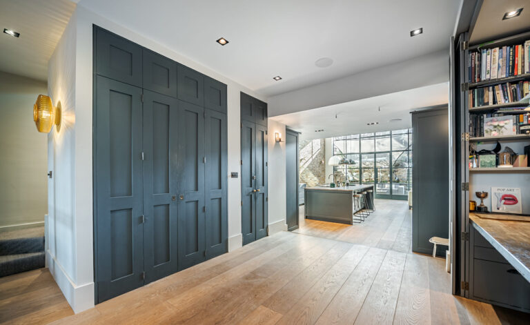Wandsworth Contemporary image 8