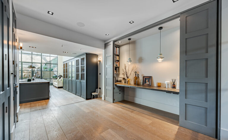 Wandsworth Contemporary image 7