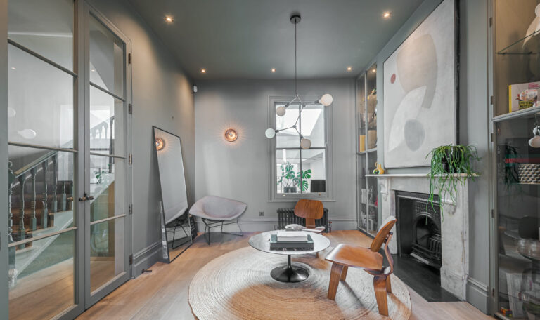 Wandsworth Contemporary image 14