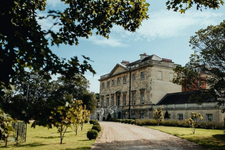 Grand Georgian Palladian Mansion image 1