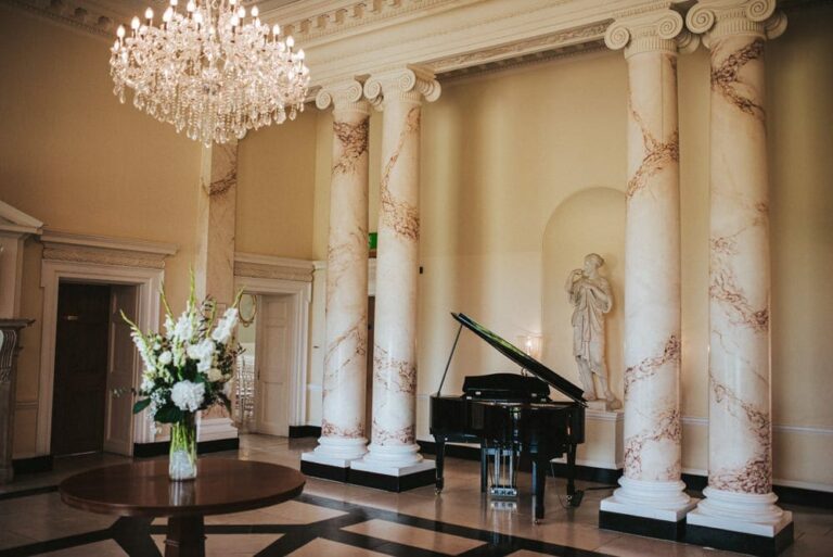 Grand Georgian Palladian Mansion image 11