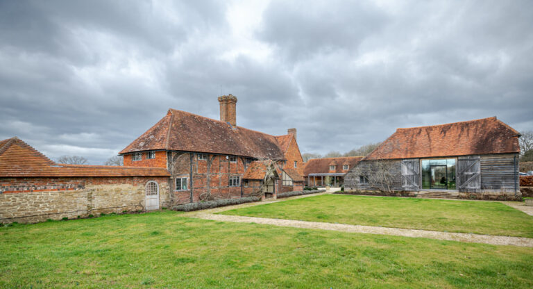 Surrey Farmhouse with Events Barn image 6