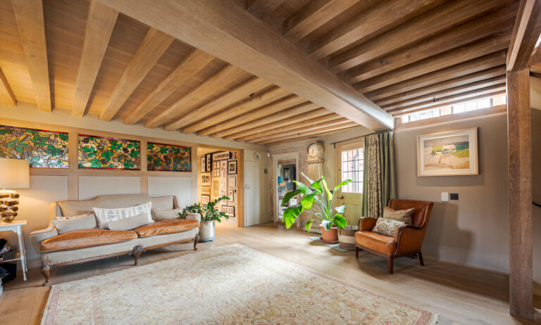 Surrey Farmhouse with Events Barn image 15