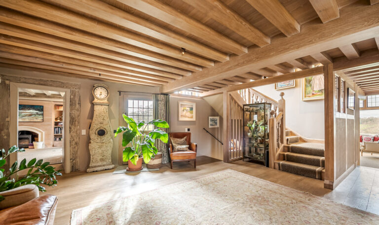 Surrey Farmhouse with Events Barn image 7