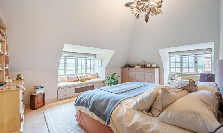 Surrey Farmhouse with Events Barn image 37