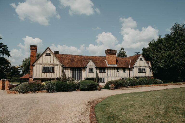 Barn Style Tudor Mansion image 4