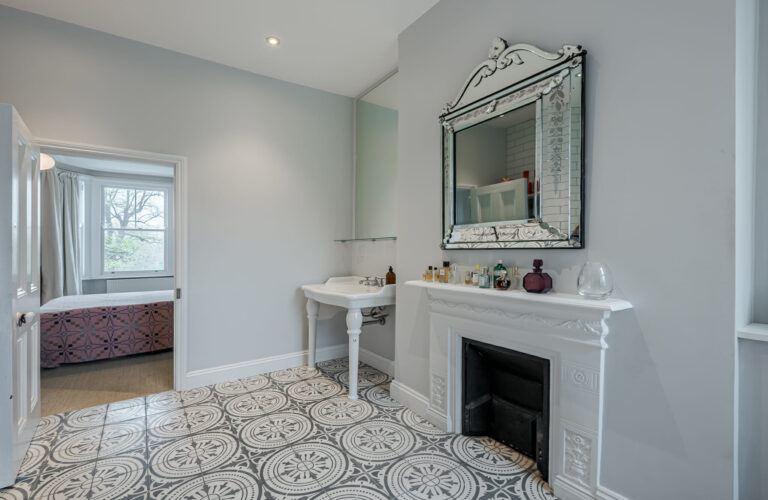 West Side Victorian House image 19