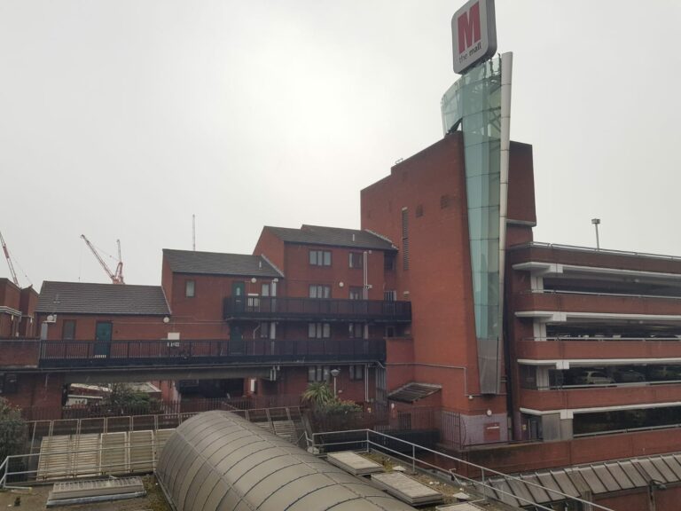 Industrial Style Council Estate In North London image 20