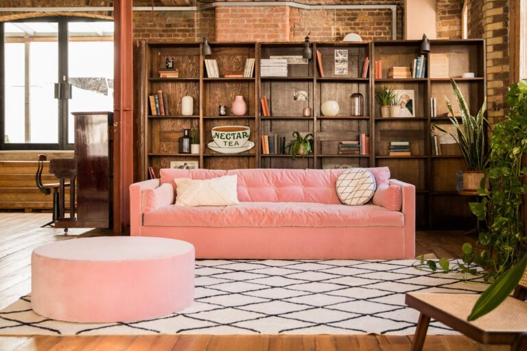 Large Open Plan Vacant Floor image 1