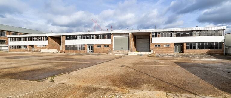 3 terraced event warehouses image 5