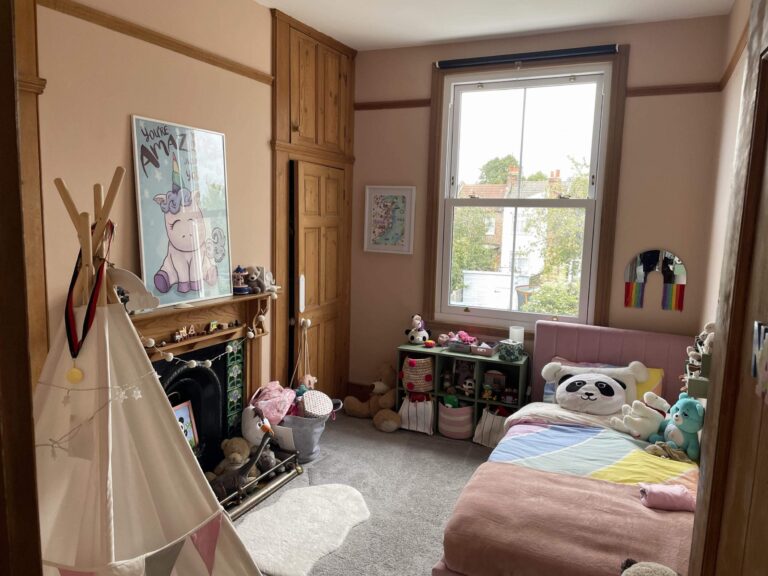 70/80s Family Home image 18