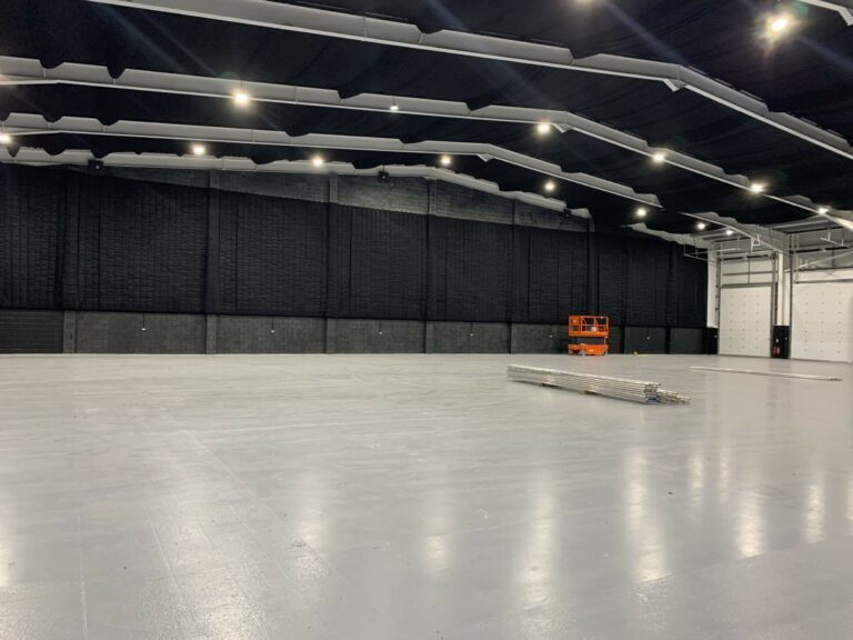 Large Studio Space in Iver image 12