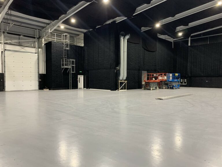 Large Studio Space in Iver image 17