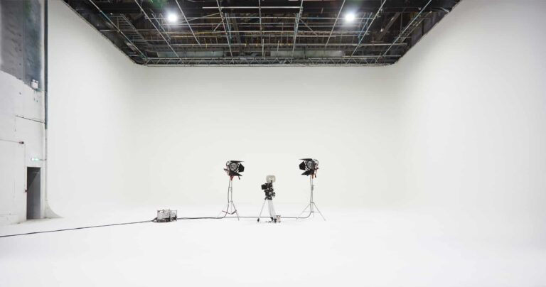 Multi Stage Studio in W3 image 10