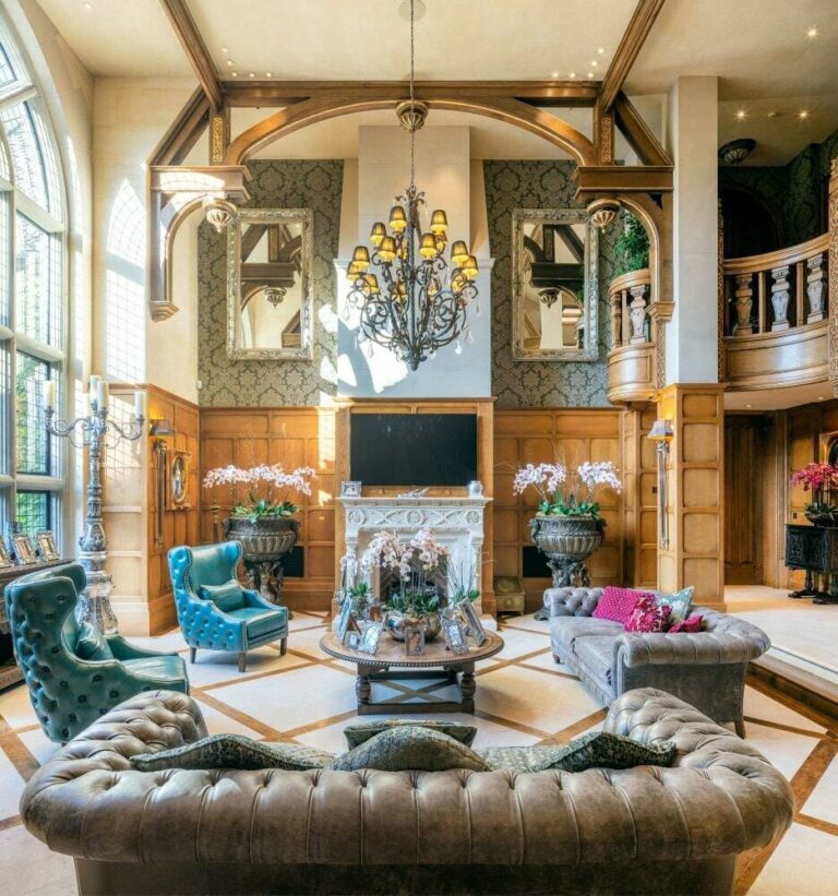 Grand Magical Home in Radlett image 6