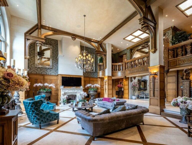 Grand Magical Home in Radlett image 9