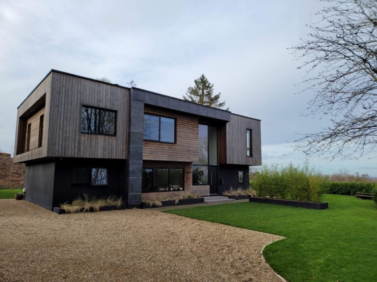 Grand Designs Surrey Home image 17
