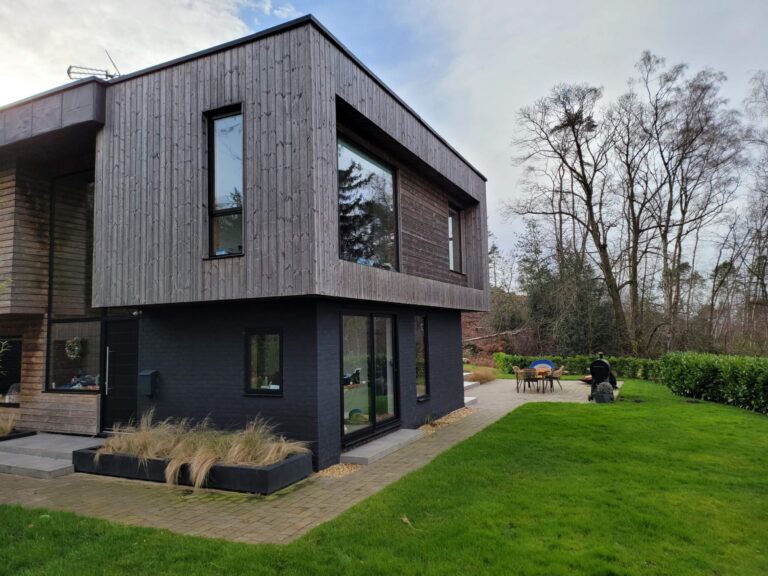 Grand Designs Surrey Home image 15