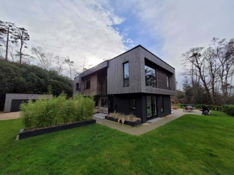 Grand Designs Surrey Home image 18